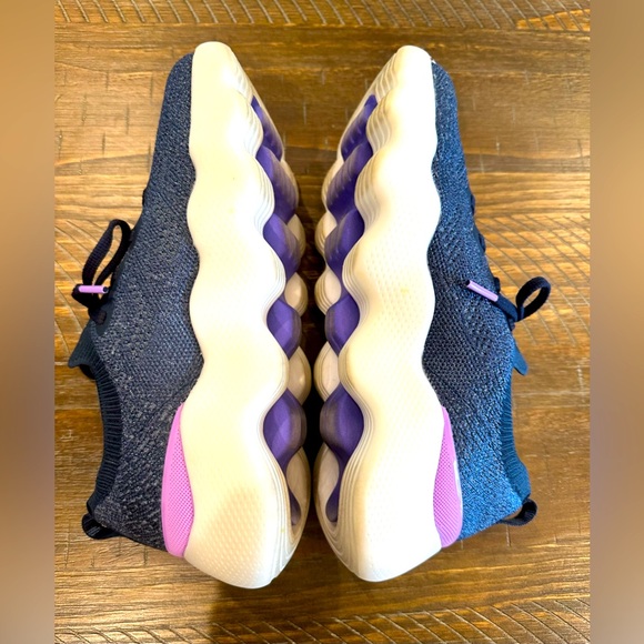 SKETCHERS Slip-Ins: Go Walk Massage Fit Size 7 Denim. - Picture 2 of 6